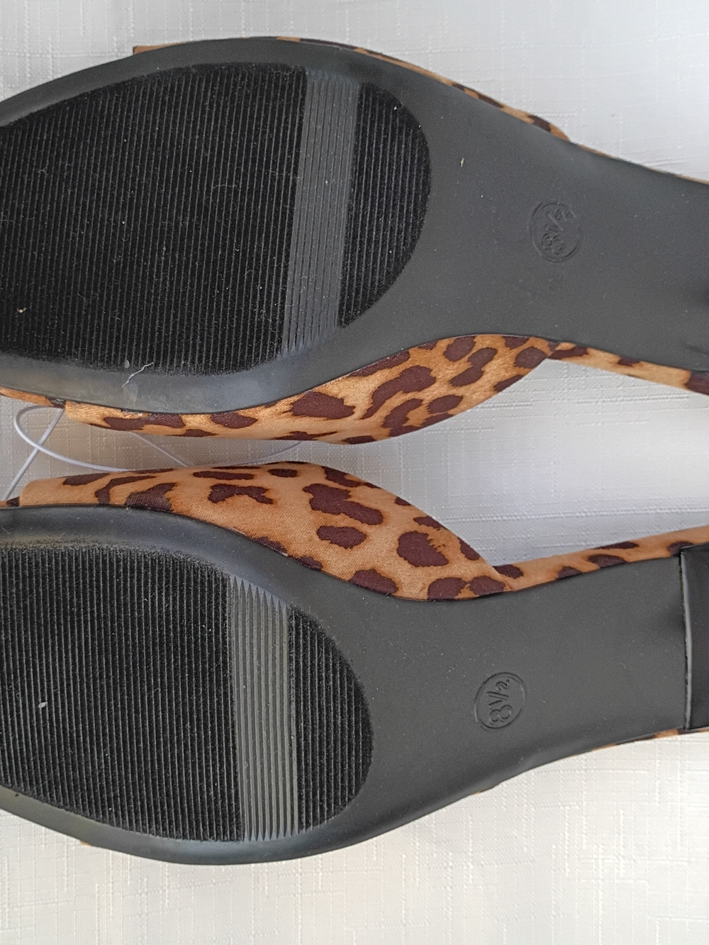 Wild Fable Leopard-Print Small Heel Sandals in Tan and Brown Size 8.5 - Picture 6 of 8